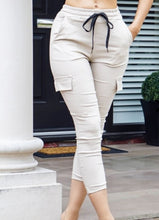 Load image into Gallery viewer, Stretch Skinny Fit Trousers
