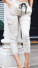 Load image into Gallery viewer, Stretch Skinny Fit Trousers
